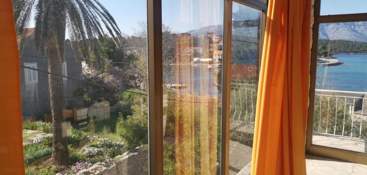 Big House For 14 People In Centre Of Lumbarda Apartment Екстериор снимка